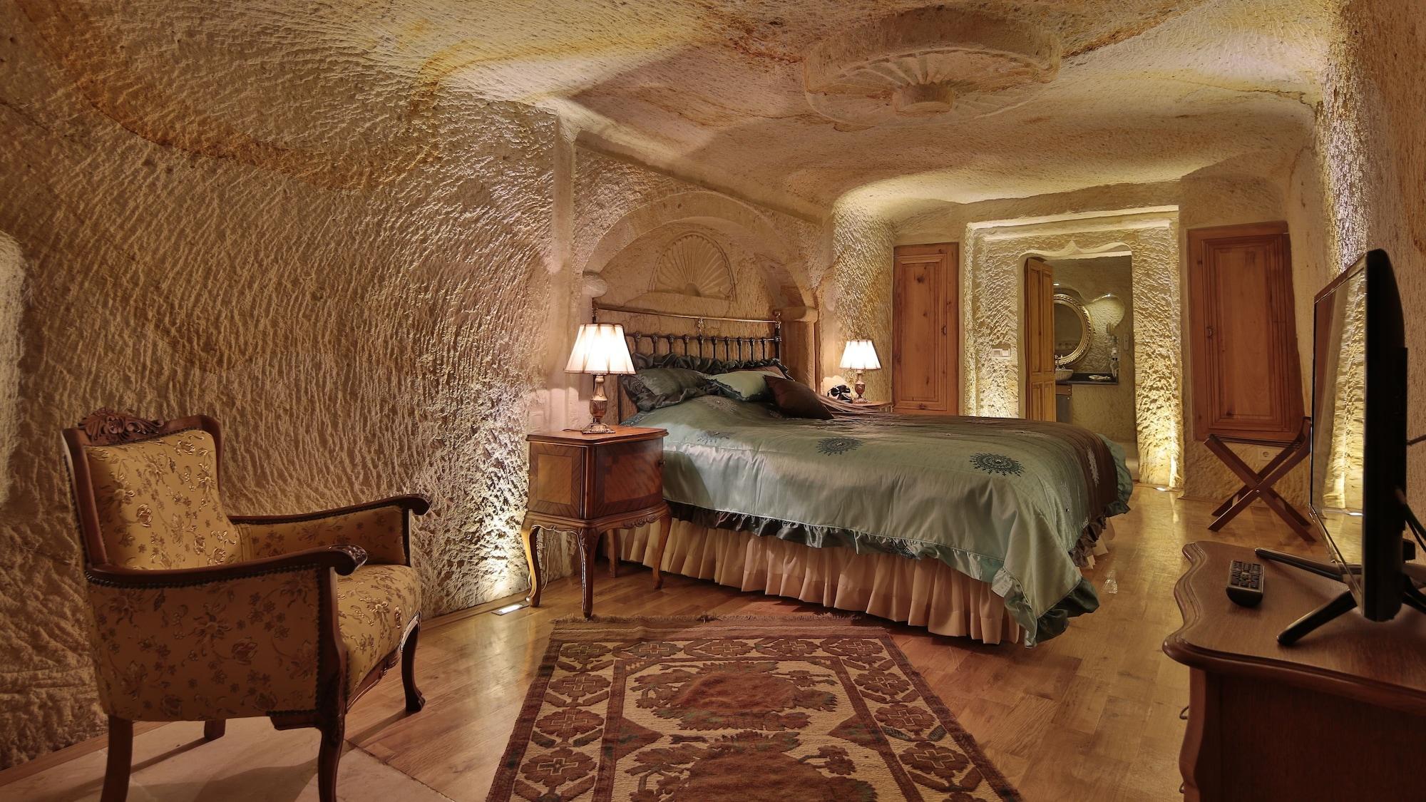 Golden Cave Suites Ürgüp Ngoại thất bức ảnh