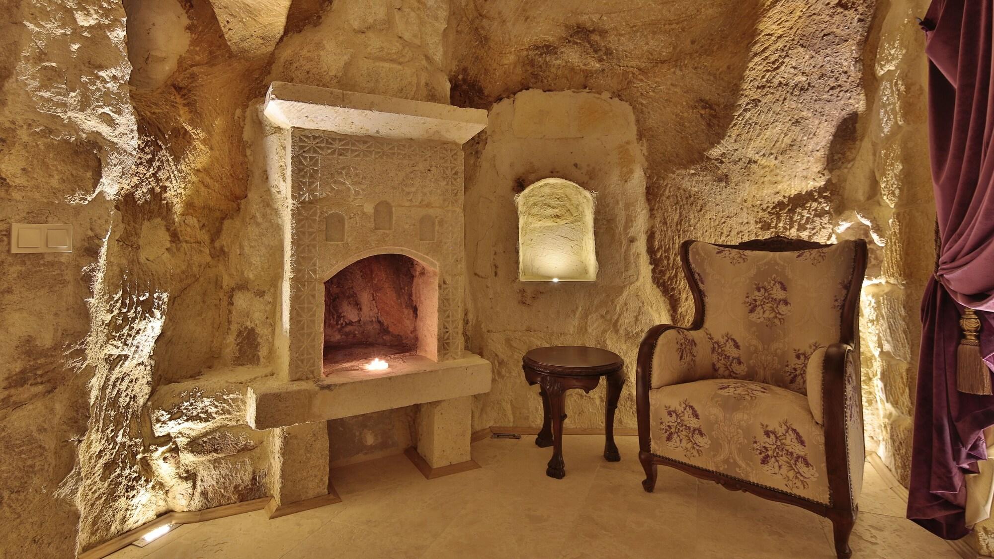 Golden Cave Suites Ürgüp Ngoại thất bức ảnh