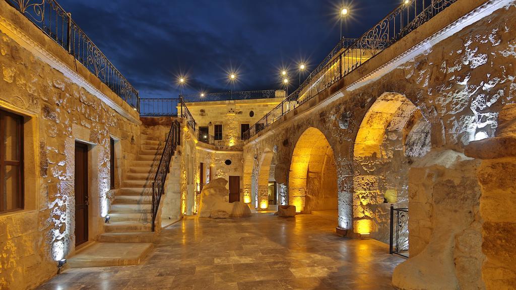 Golden Cave Suites Ürgüp Ngoại thất bức ảnh
