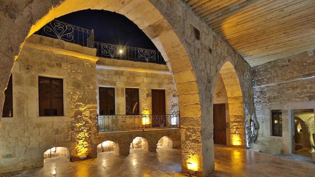 Golden Cave Suites Ürgüp Ngoại thất bức ảnh