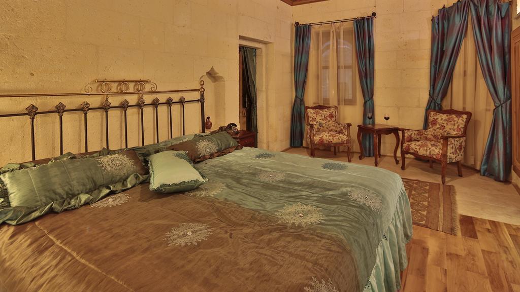 Golden Cave Suites Ürgüp Ngoại thất bức ảnh