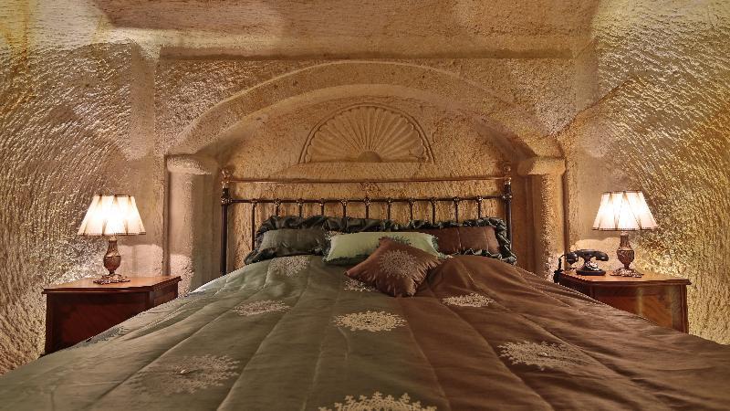 Golden Cave Suites Ürgüp Ngoại thất bức ảnh
